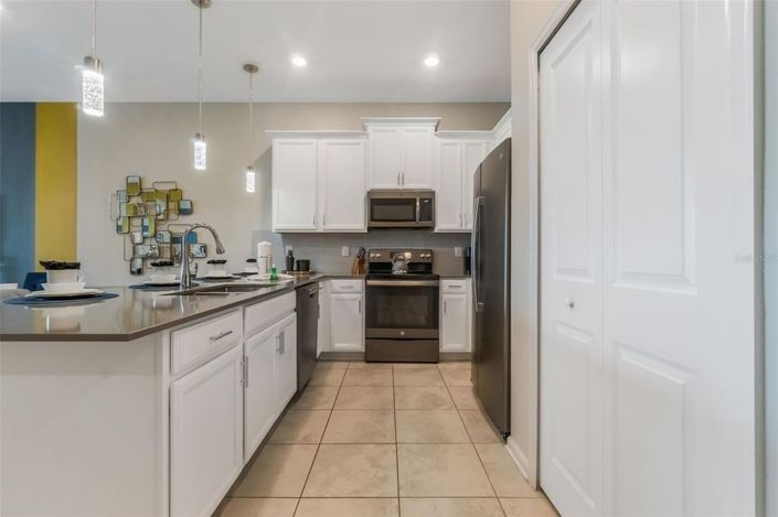 Image No.10-2 Bed Townhouse for sale