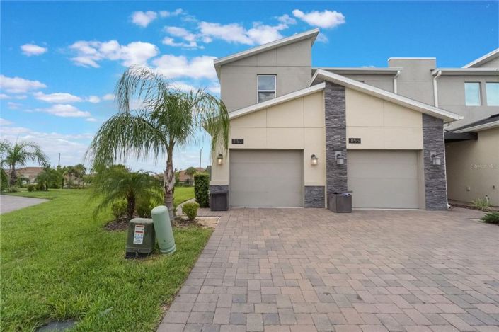 Image No.30-2 Bed Townhouse for sale