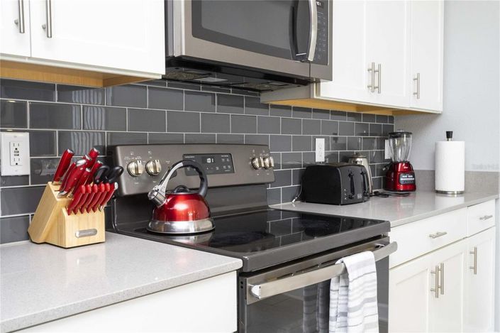 Image No.11-4 Bed Townhouse for sale