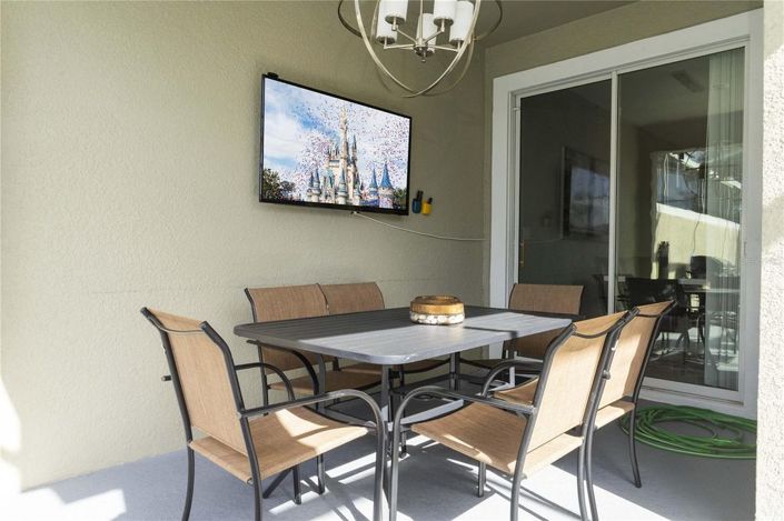 Image No.17-4 Bed Townhouse for sale