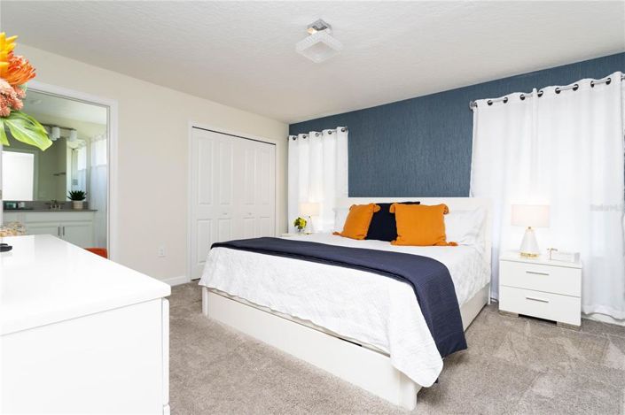 Image No.24-4 Bed Townhouse for sale