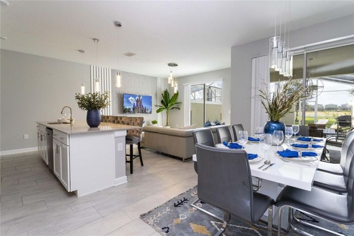 Image No.8-4 Bed Townhouse for sale