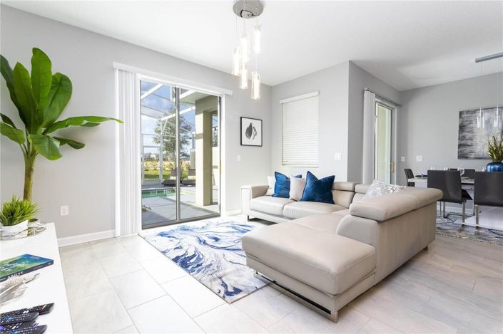 Image No.9-4 Bed Townhouse for sale