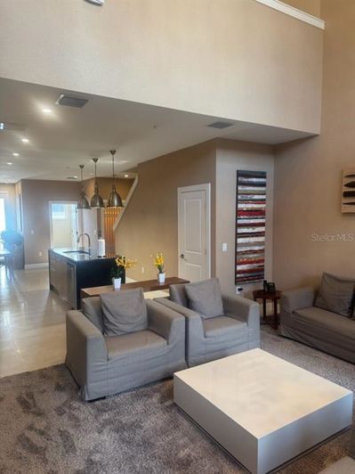 Image No.11-3 Bed Townhouse for sale