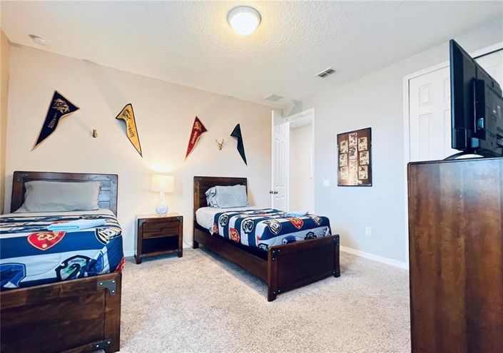 Image No.24-9 Bed House for sale