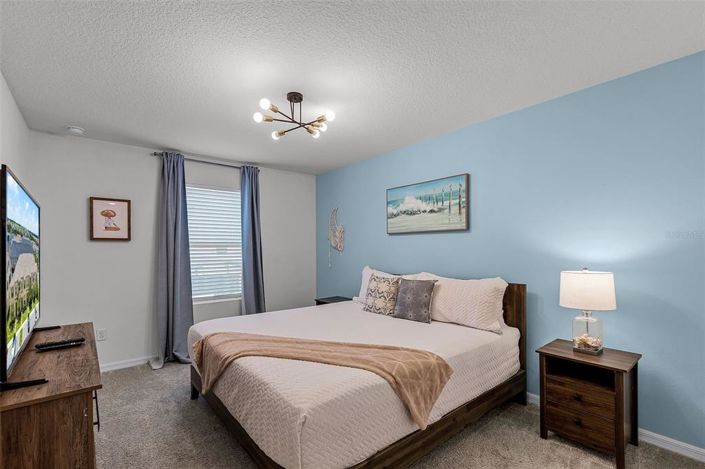 Image No.27-5 Bed Townhouse for sale