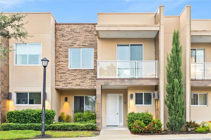 Image No.2-Maison de ville de 3 chambres à vendre à Saint John