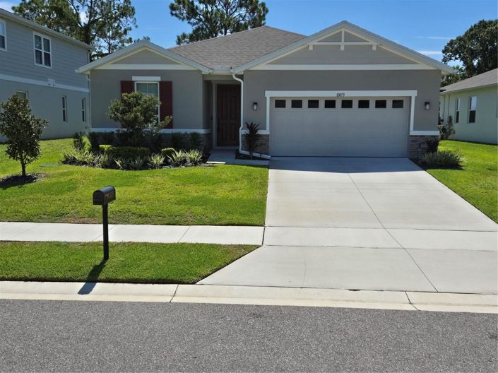 Image No.1-4 Bed House for sale