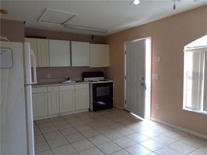 Image No.25-4 Bed Townhouse for sale