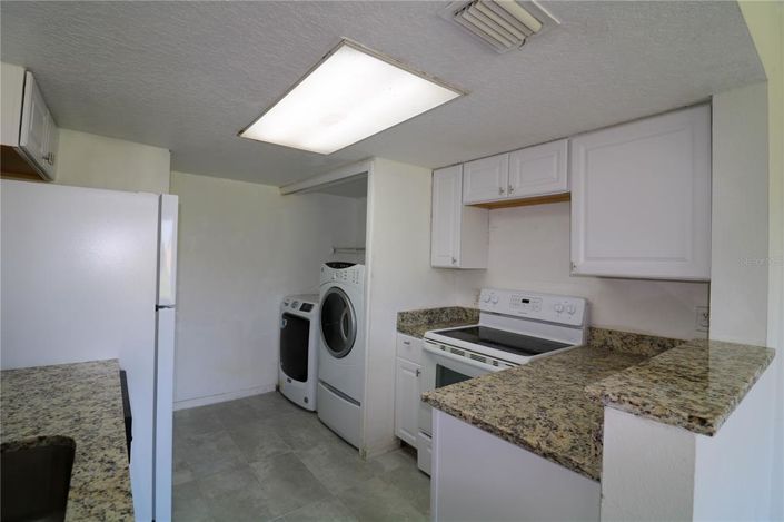 Image No.6-4 Bed Townhouse for sale