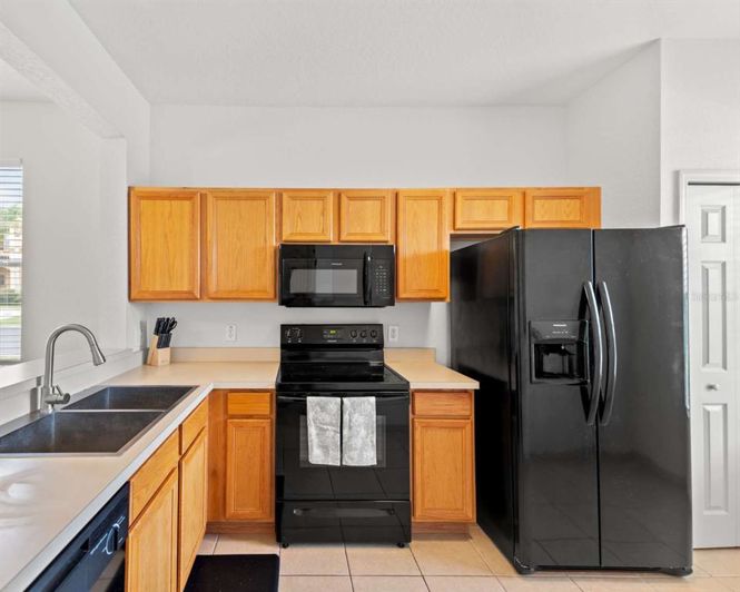 Image No.4-4 Bed Townhouse for sale