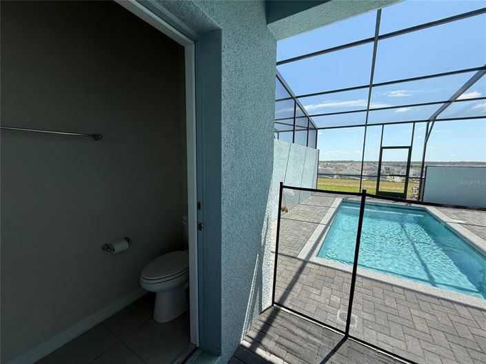 Image No.16-5 Bed Townhouse for sale