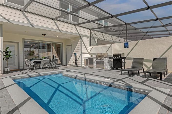 Image No.22-5 Bed Townhouse for sale