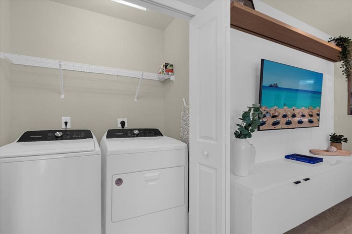 Image No.7-5 Bed Townhouse for sale