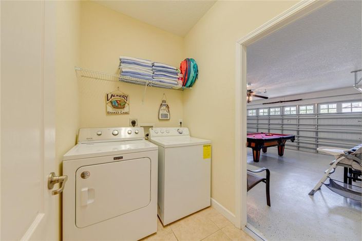 Image No.19-6 Bed House for sale