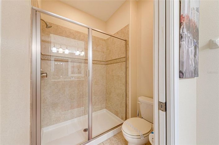 Image No.26-6 Bed House for sale