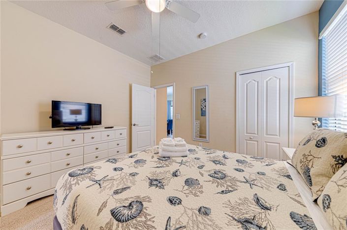 Image No.27-6 Bed House for sale