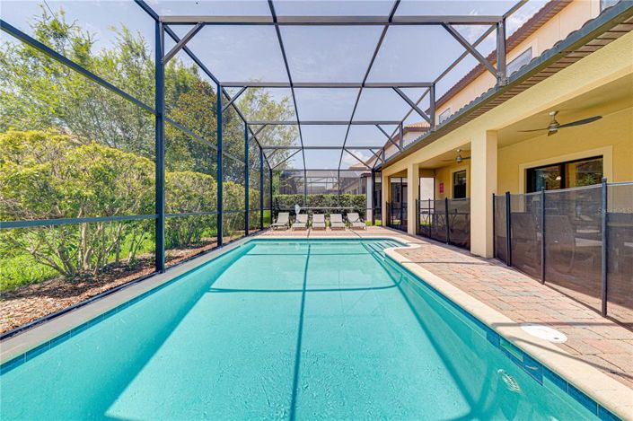 Image No.35-6 Bed House for sale