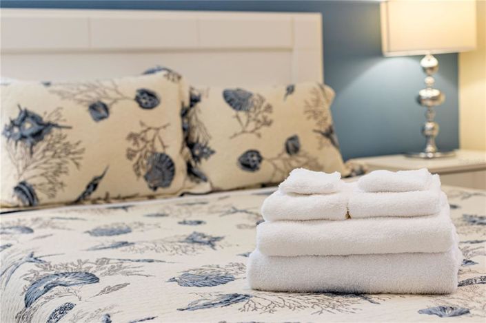 Image No.58-6 Bed Property for sale