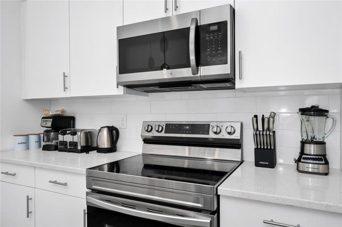 Image No.3-4 Bed Townhouse for sale