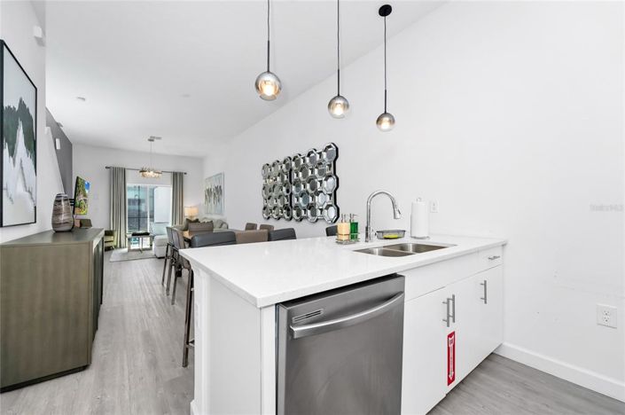 Image No.5-4 Bed Townhouse for sale