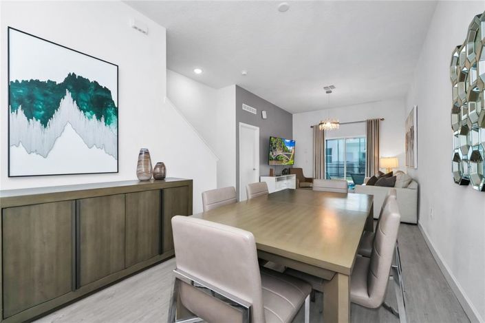 Image No.9-4 Bed Townhouse for sale