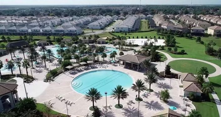 Image No.16-4 Bed Townhouse for sale