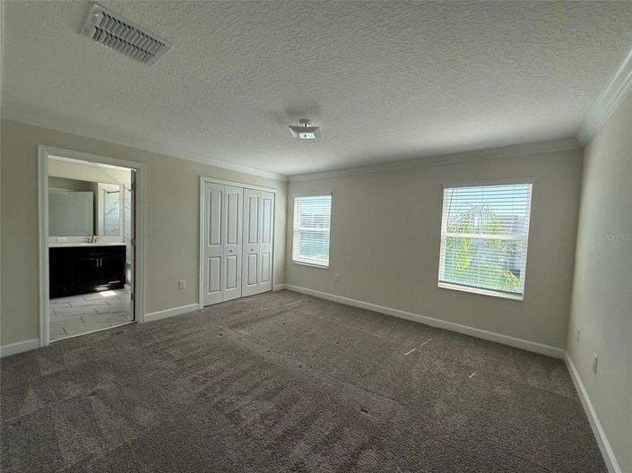 Image No.8-4 Bed Townhouse for sale