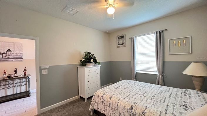 Image No.10-7 Bed House for sale