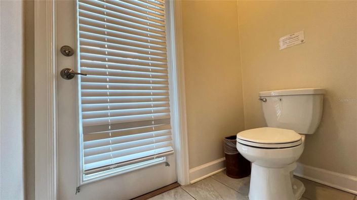 Image No.17-7 Bed House for sale