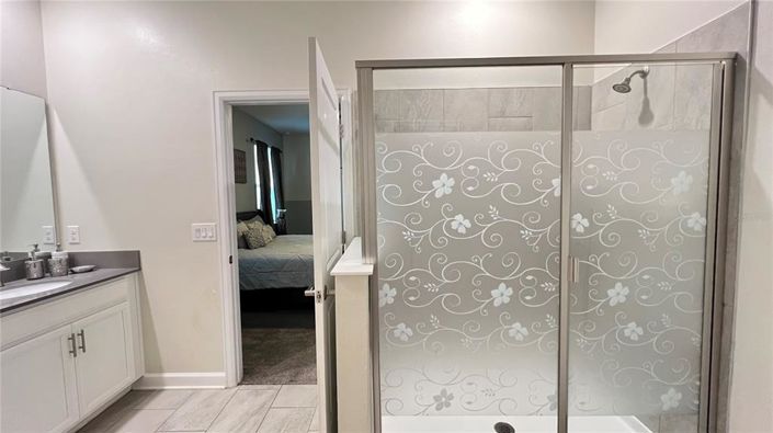 Image No.19-7 Bed House for sale