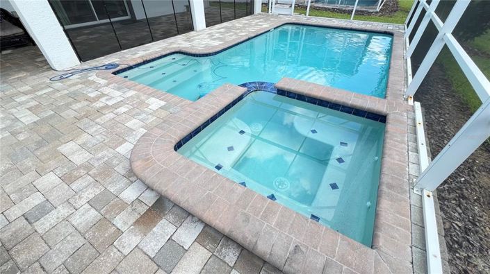 Image No.20-7 Bed House for sale