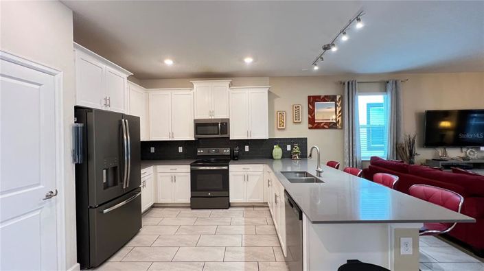 Image No.31-7 Bed House for sale