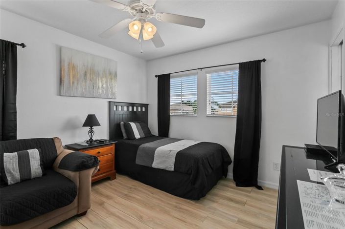 Image No.14-5 Bed House for sale