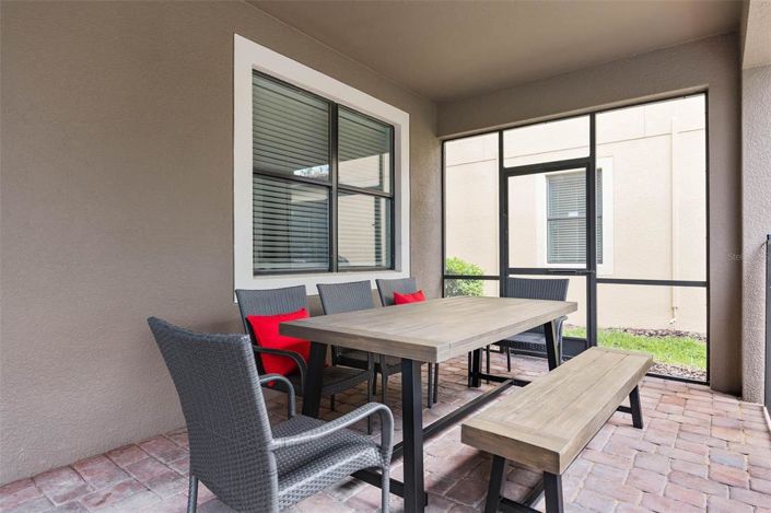 Image No.51-8 Bed Property for sale