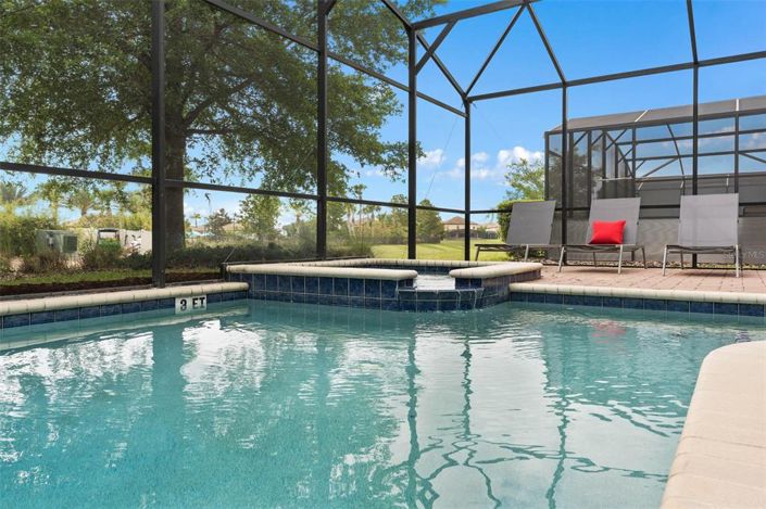 Image No.52-8 Bed House for sale