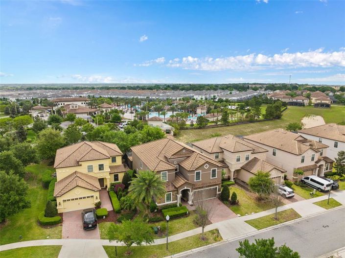 Image No.56-8 Bed House for sale