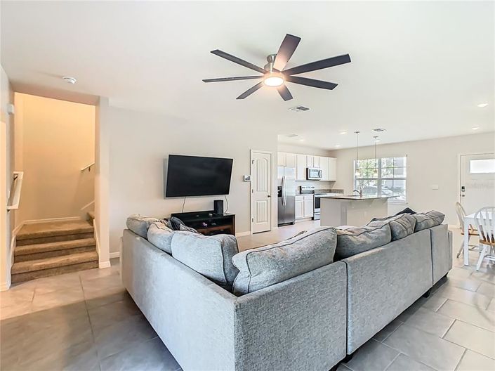 Image No.17-3 Bed Townhouse for sale