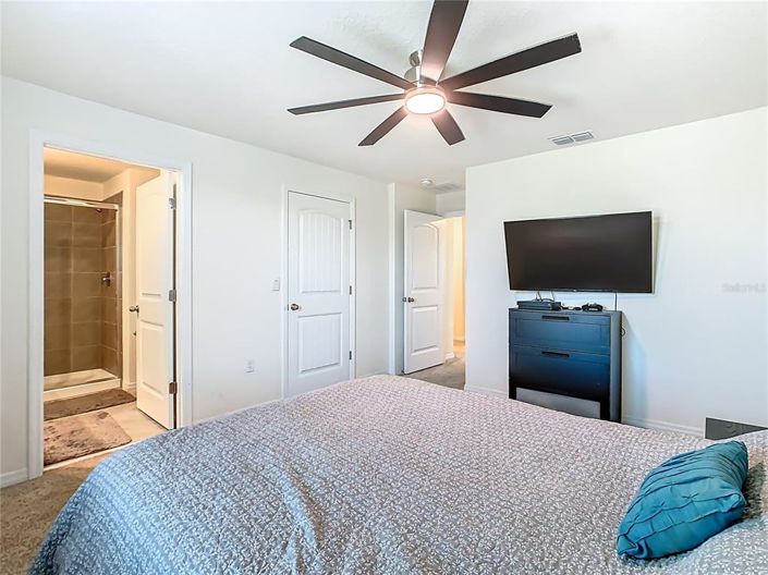 Image No.29-3 Bed Townhouse for sale