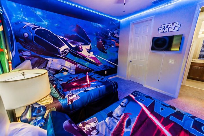 Image No.12-5 Bed House for sale