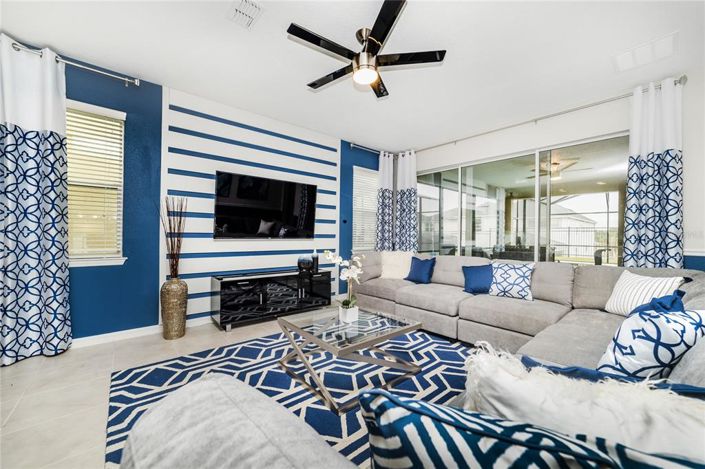 Image No.2-5 Bed House for sale