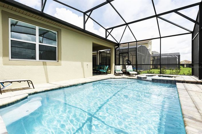 Image No.24-5 Bed House for sale