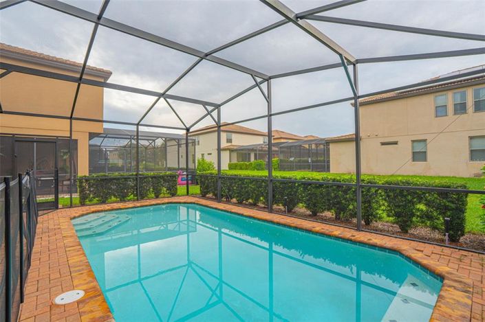 Image No.5-5 Bed House for sale