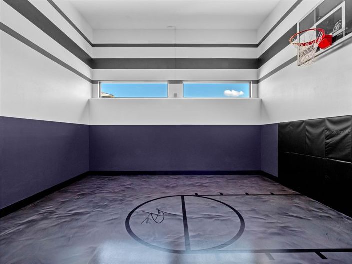 Image No.13-9 Bed House for sale