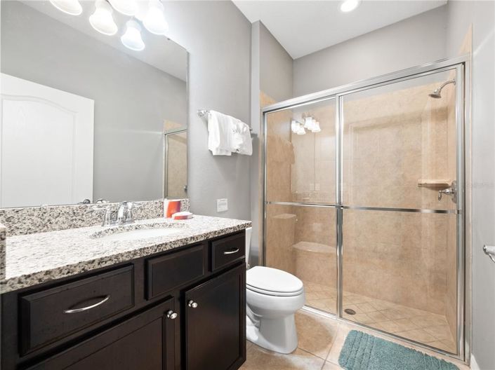 Image No.14-8 Bed House for sale