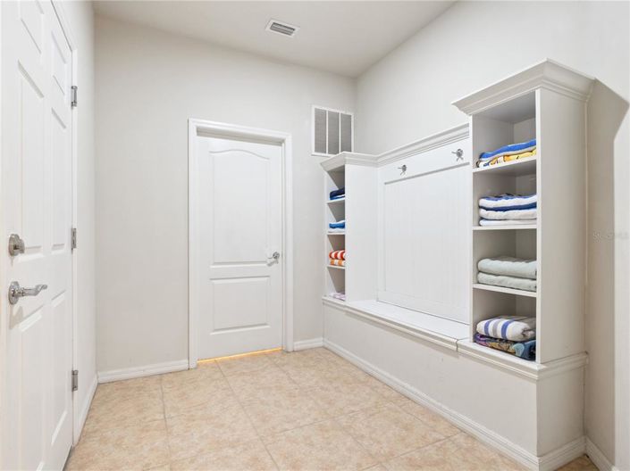 Image No.16-8 Bed House for sale