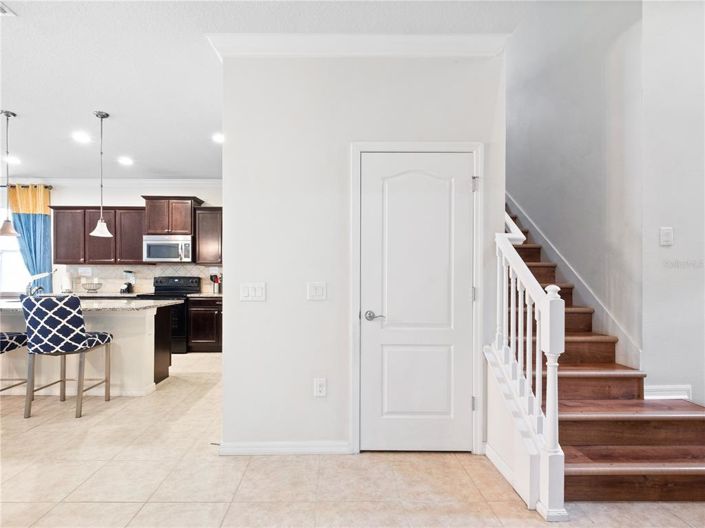 Image No.18-8 Bed House for sale