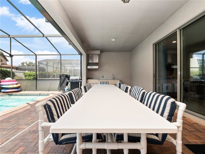 Image No.40-8 Bed House for sale