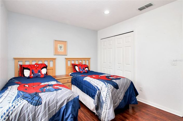 Image No.22-4 Bed Townhouse for sale