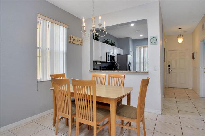 Image No.7-4 Bed Townhouse for sale